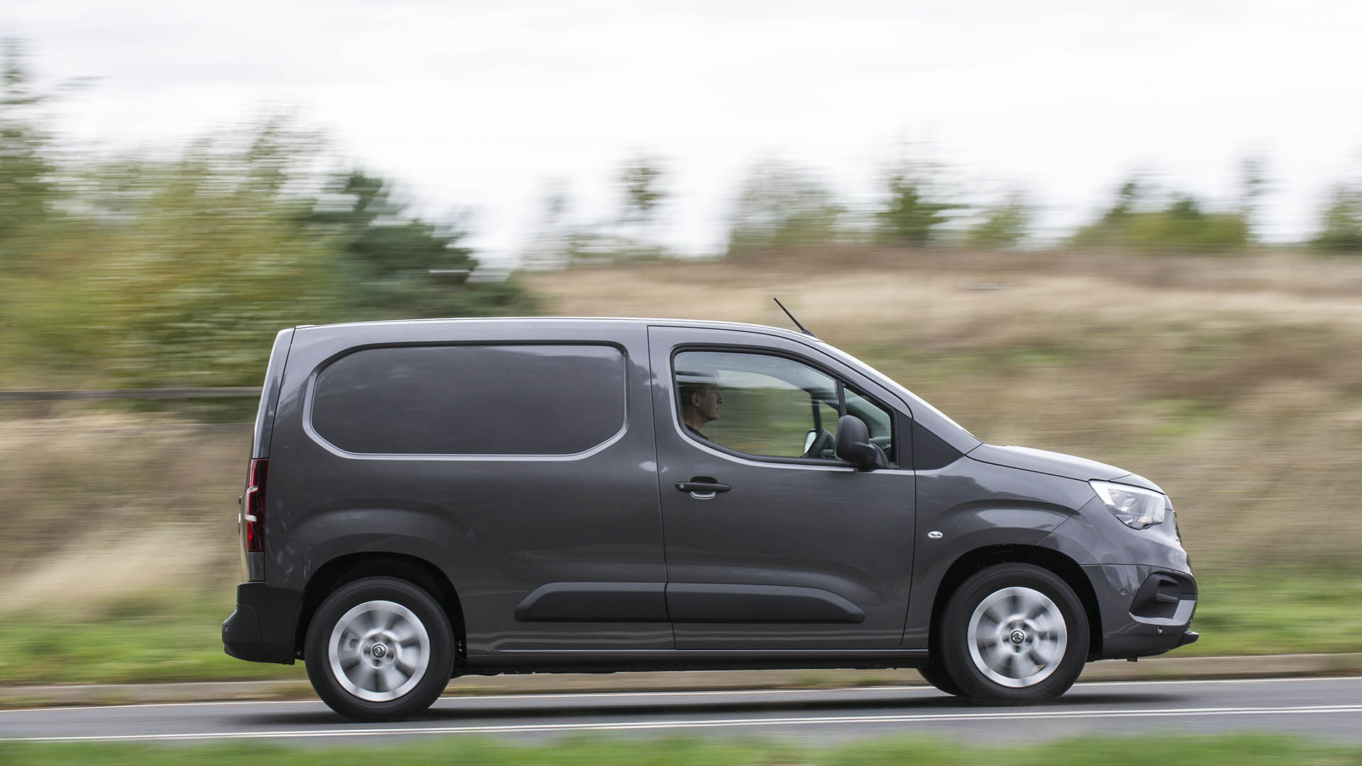 vauxhall combo autotrader