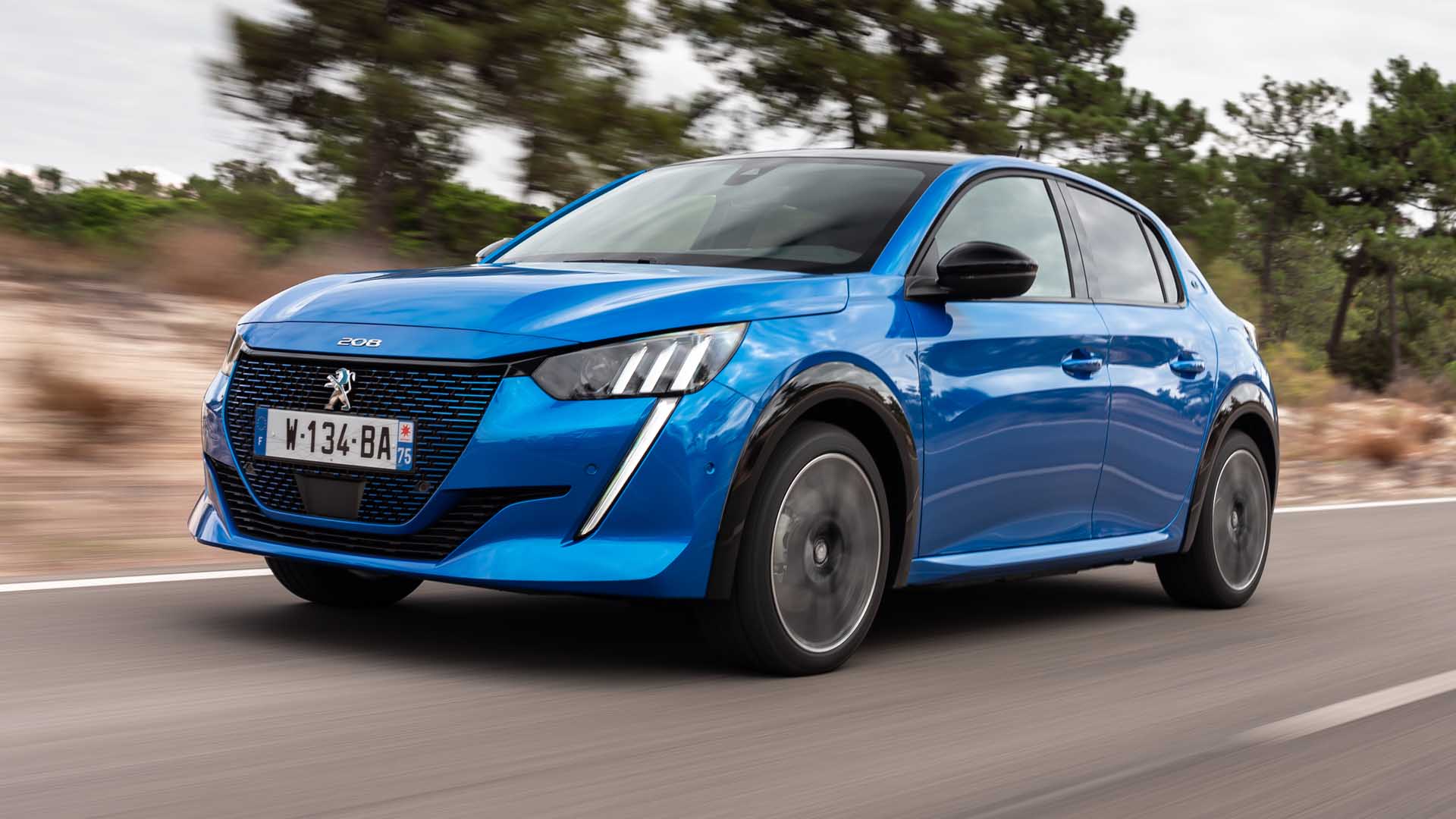 Peugeot e-208 Hatchback (2019 - ) Electric review | AutoTrader