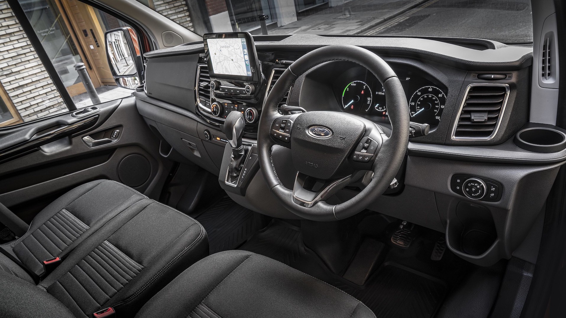 Ford Transit Custom PHEV (2020 - ) review | AutoTrader