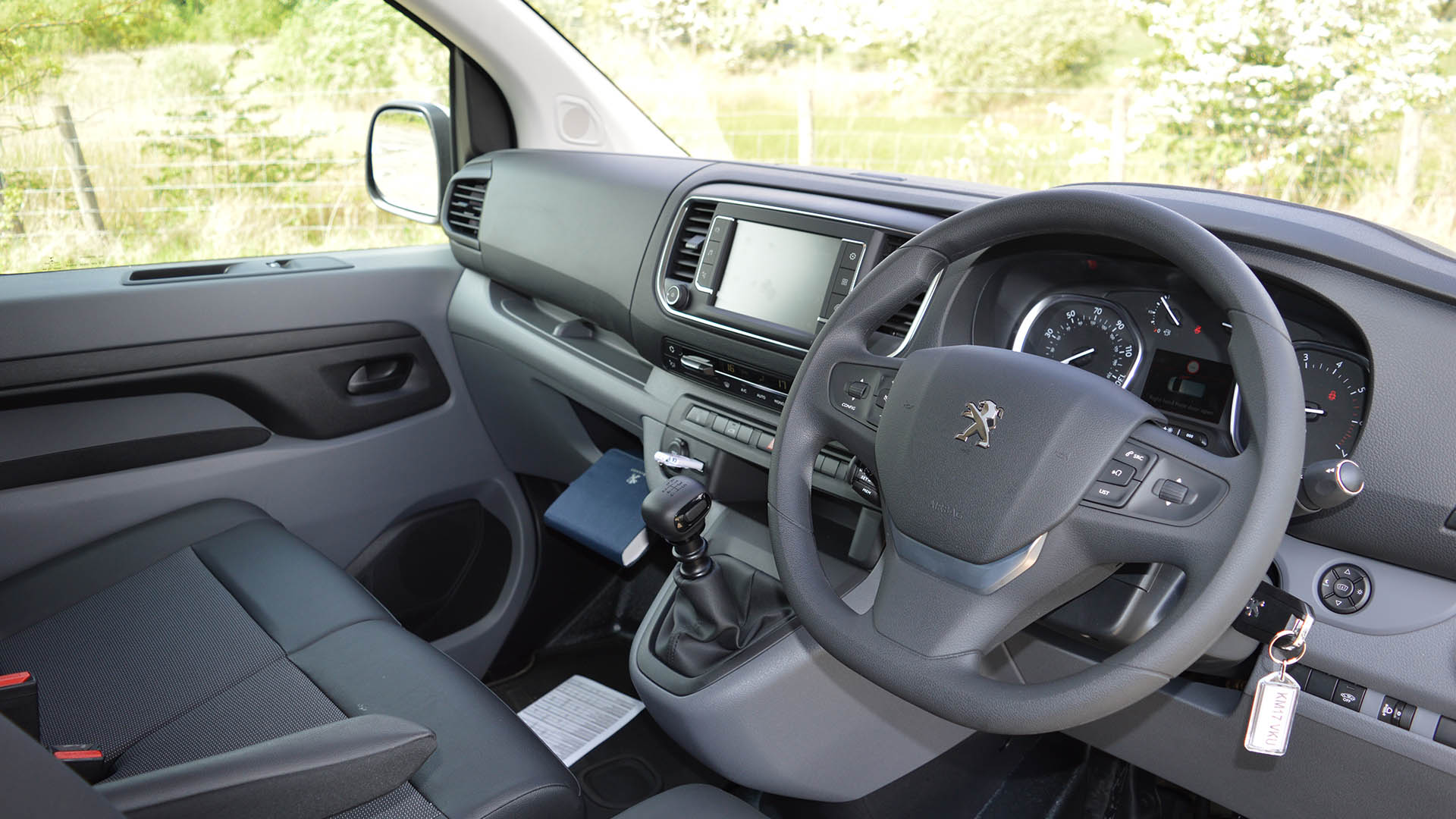 peugeot expert 2020 interior