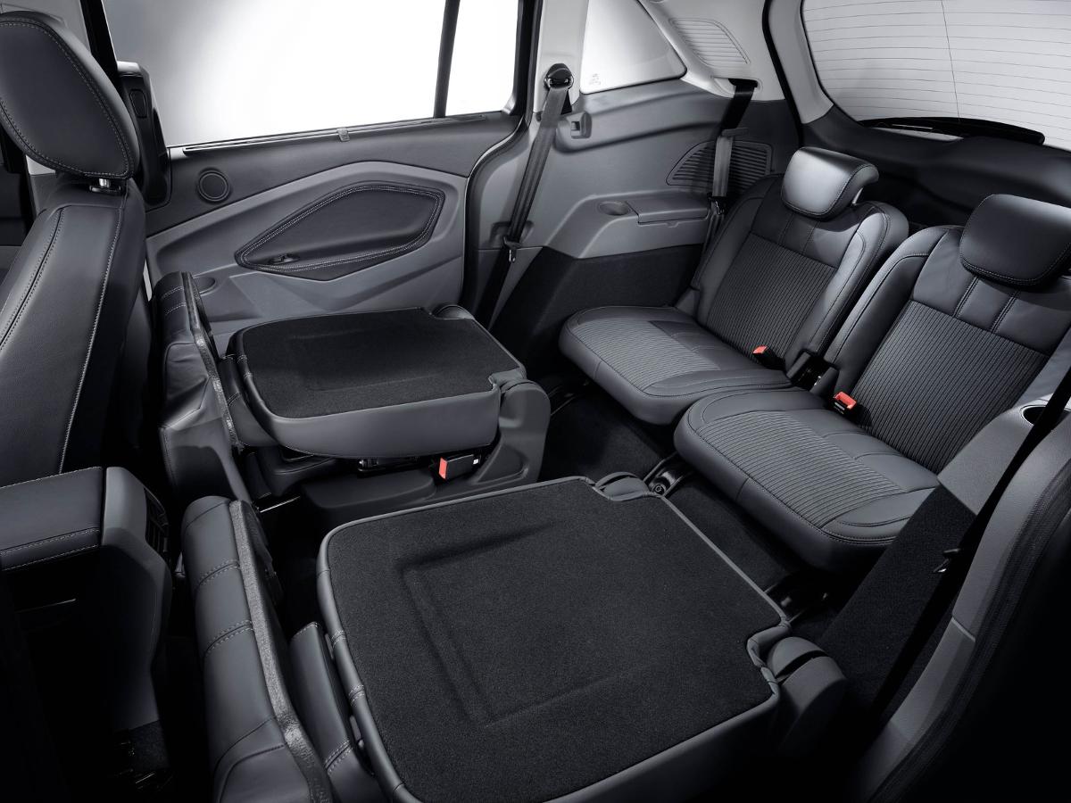 Ford C Max Mpv 11 Review Auto Trader Uk Ford C Max Mpv 11 Review Auto Trader Uk
