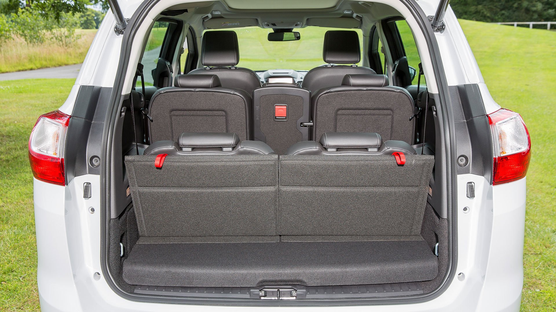 Ford Grand C Max Mpv 15 Review Auto Trader Uk Ford Grand C Max Mpv 15 Review Auto Trader Uk