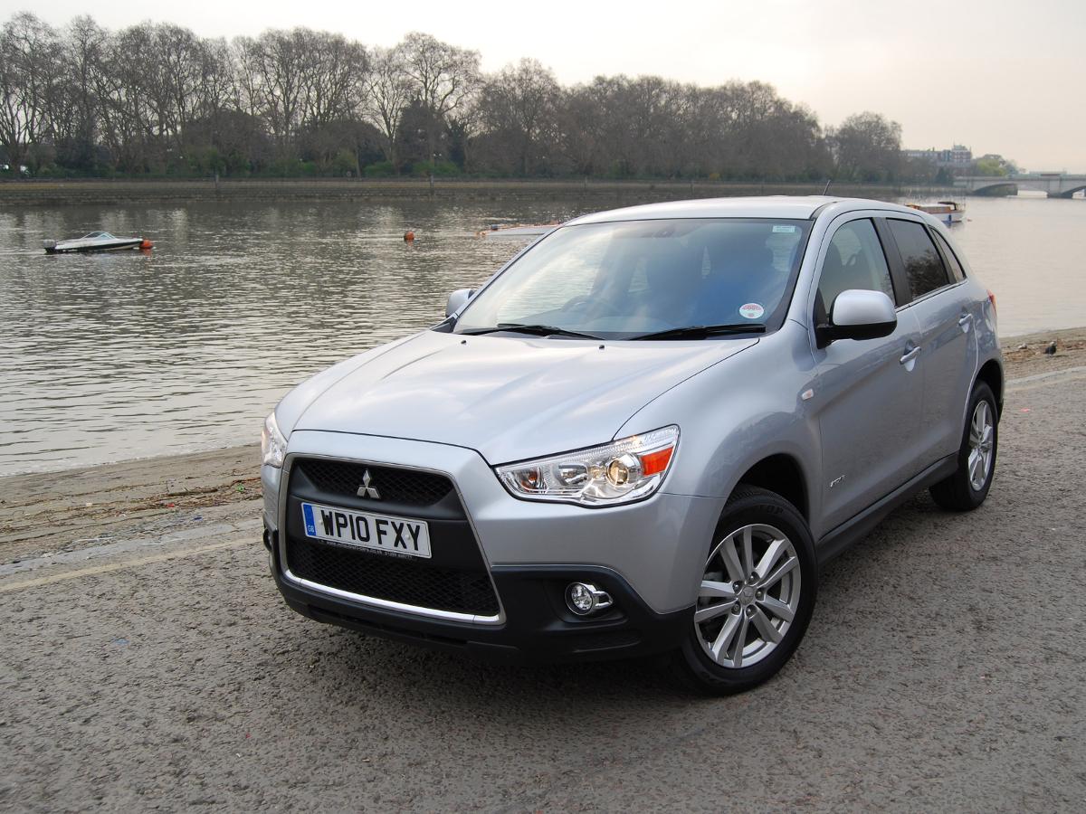 Mitsubishi ASX SUV (2010 - 2016) MK 1 review | Auto Trader UK