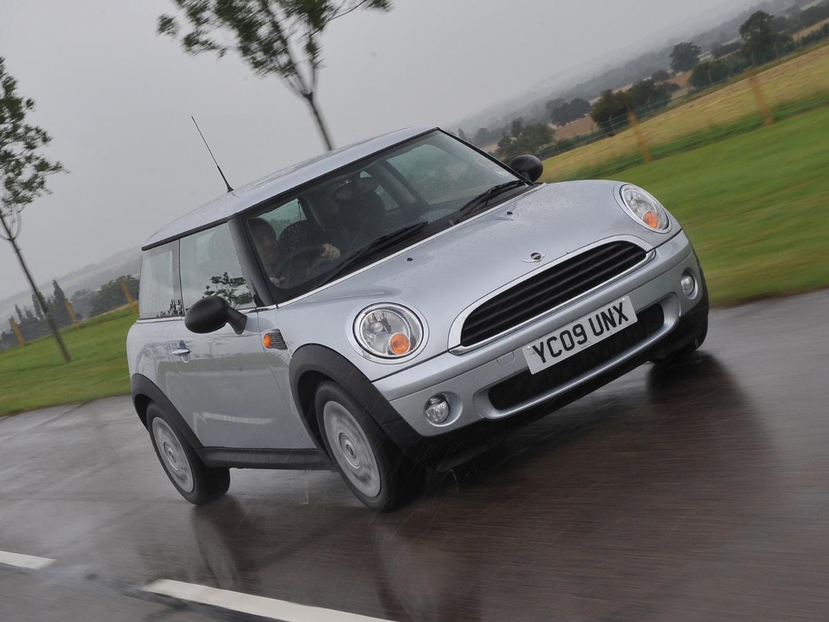 MINI Hatch First