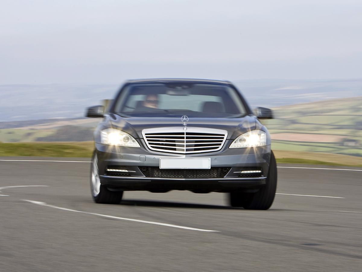 Mercedes S-Class saloon