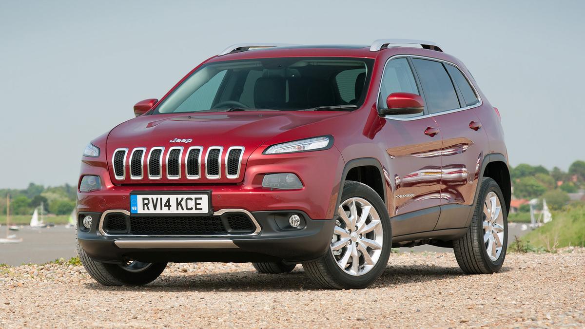 The seven-slatted grille instantly marks this out as a Jeep 2014 Jeep Cherokee nose