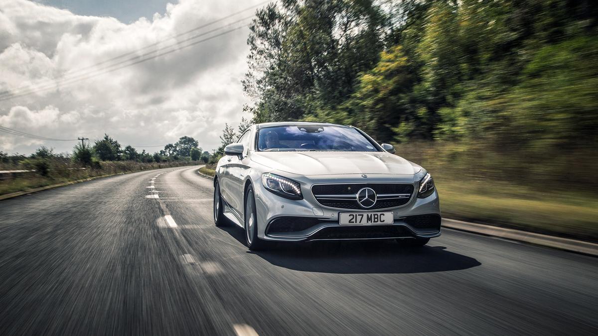 The S-Class Coupe replaces the old CL 2015 Mercedes Benz S63 AMG Coupe driving