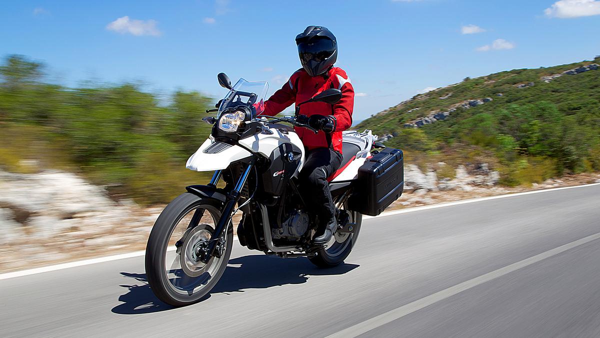 bmw 650 adventure bike