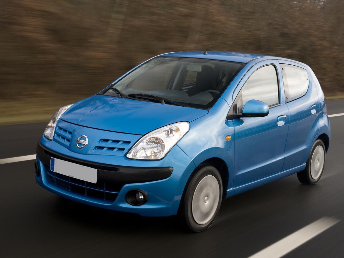Nissan Pixo hatchback