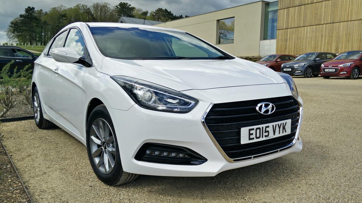 The angular grille and headlamps help give the car a sleek look Hyundai i40 front grille