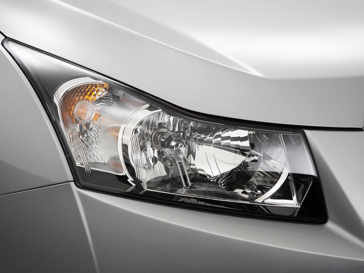 Chevrolet Cruze saloon