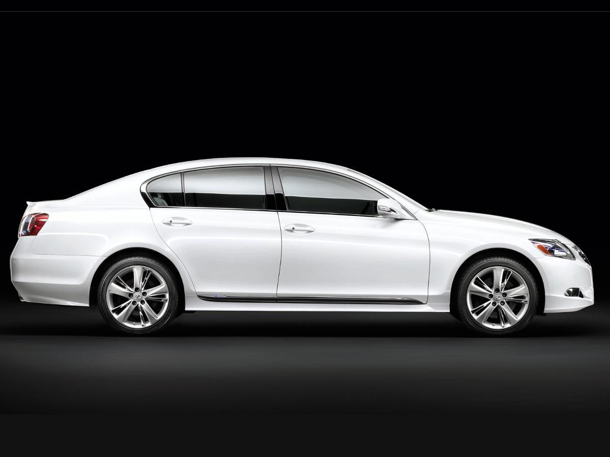 Lexus GS saloon