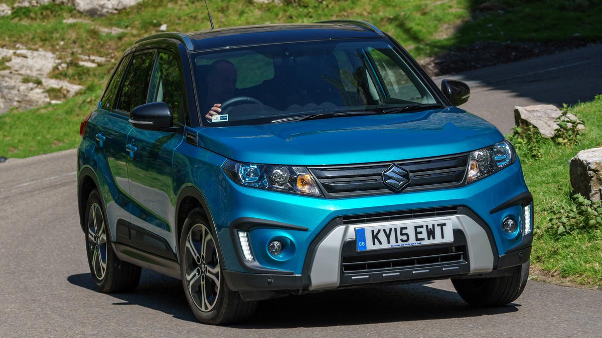 There's lots of grip in bends and the body doesn't roll around too much Suzuki Vitara cornering