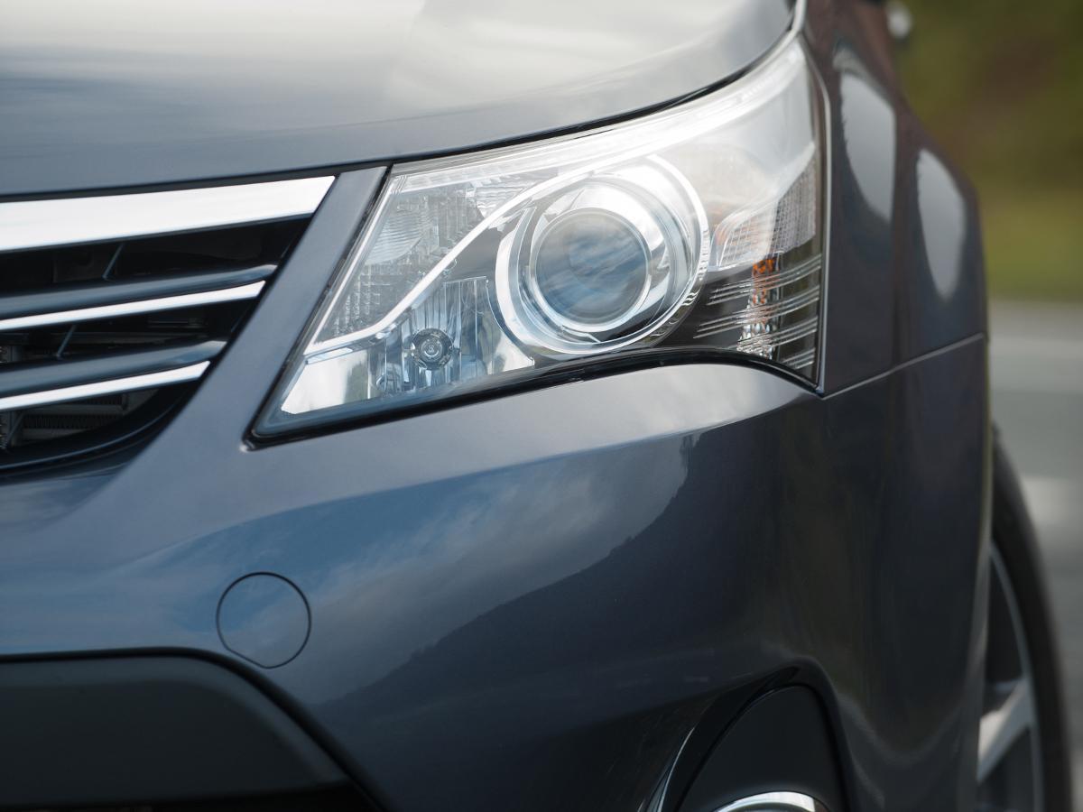 Toyota Avensis saloon