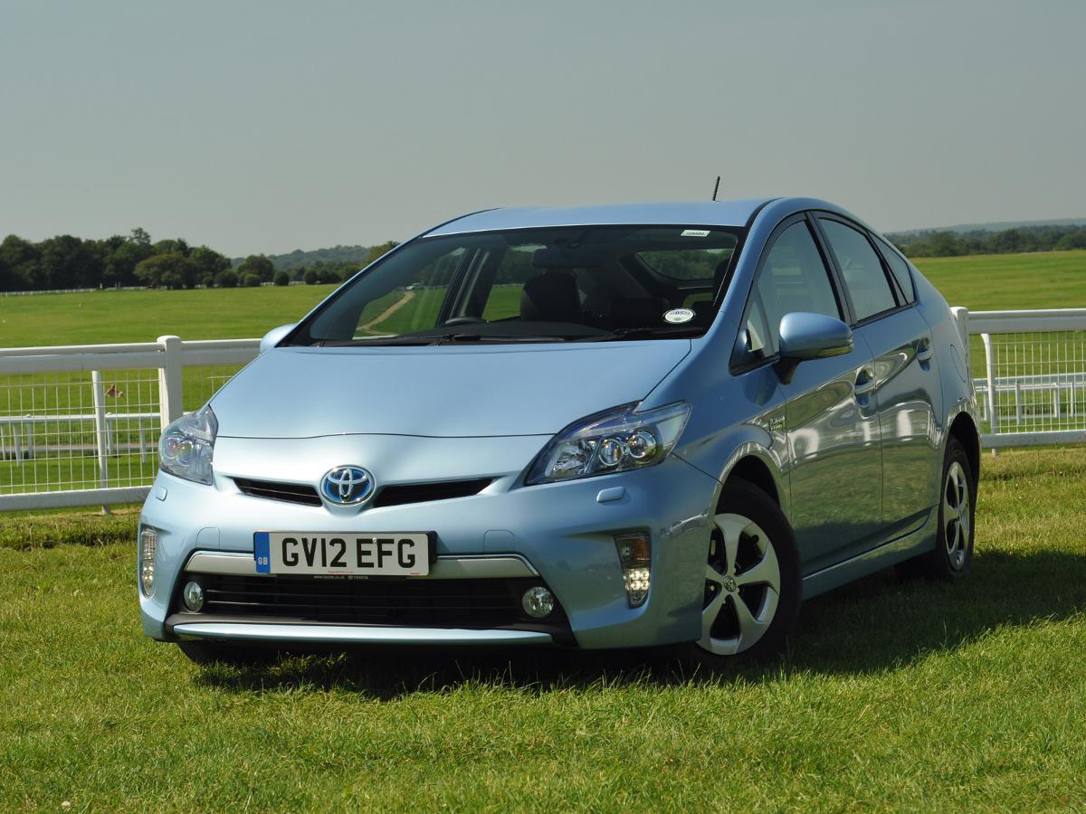 Toyota Prius Plug-in hatchback