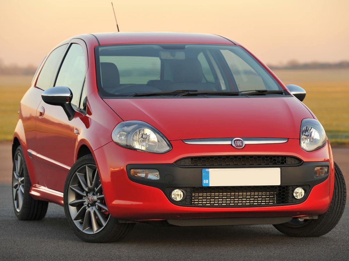 Fiat Punto hatchback 2009 – review Auto Trader UK