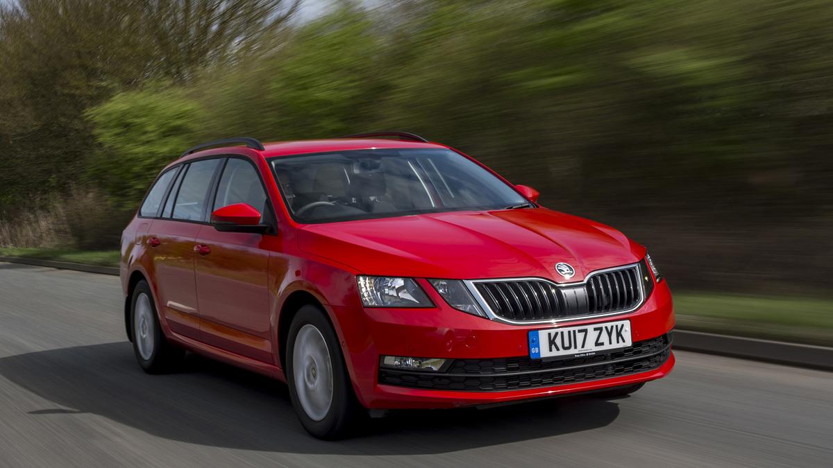 Skoda Octavia Estate 17 Review Auto Trader Uk