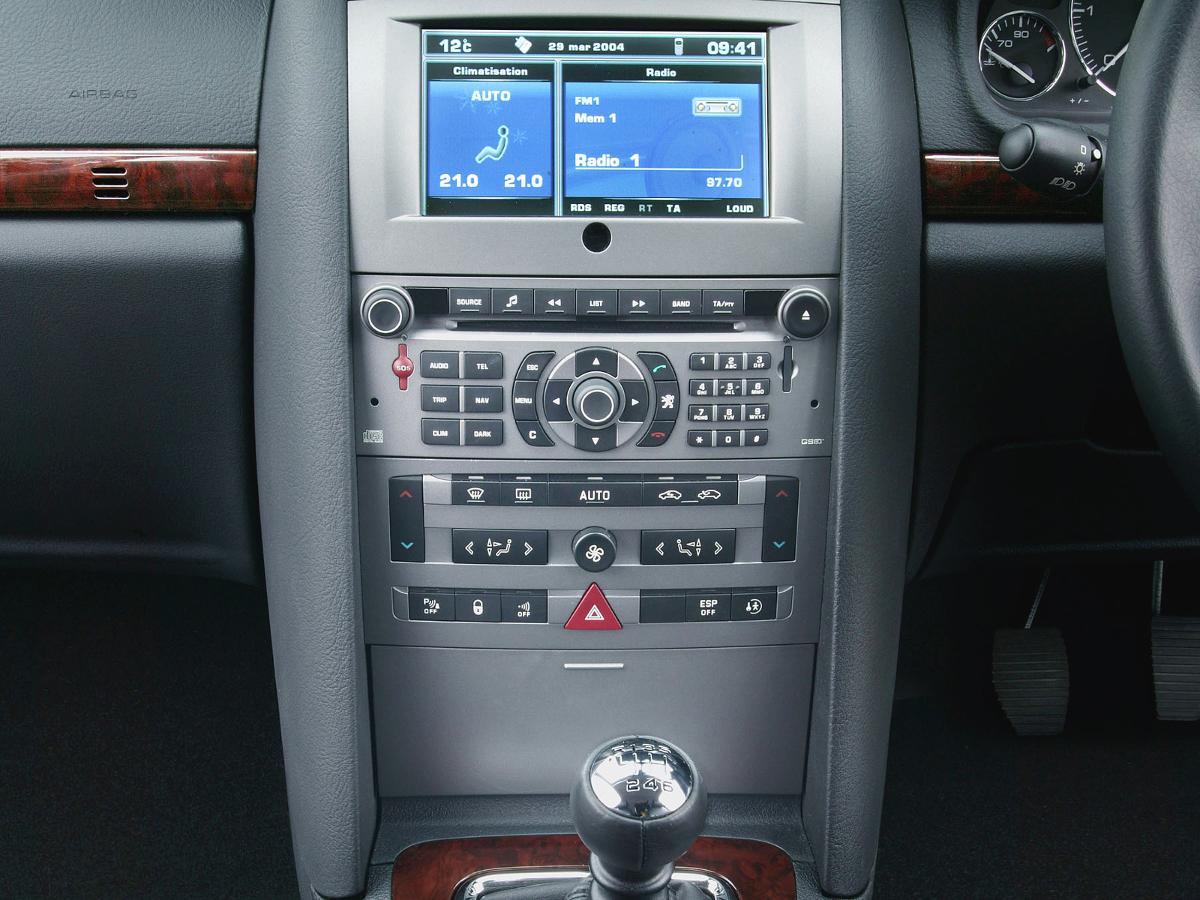 Peugeot 407 saloon