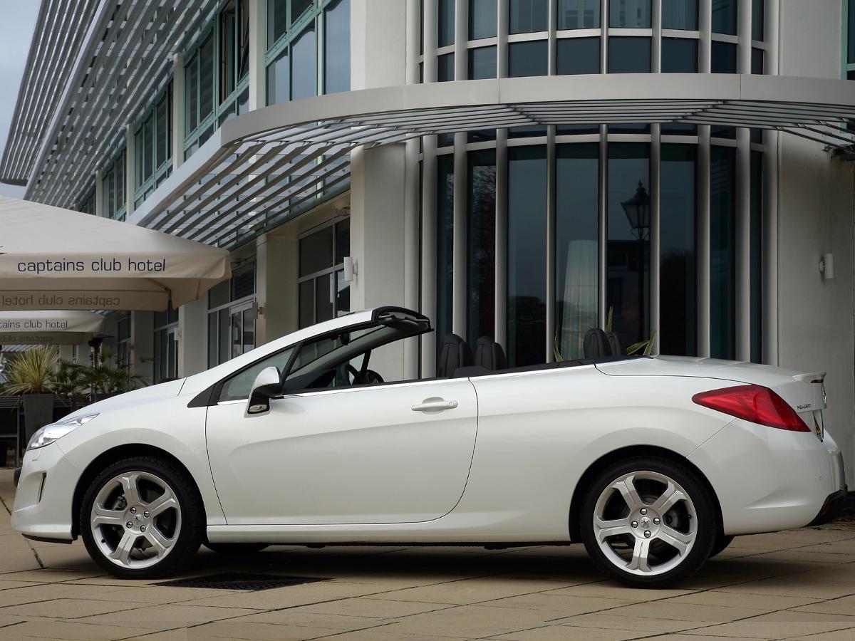Peugeot 308 CC convertible
