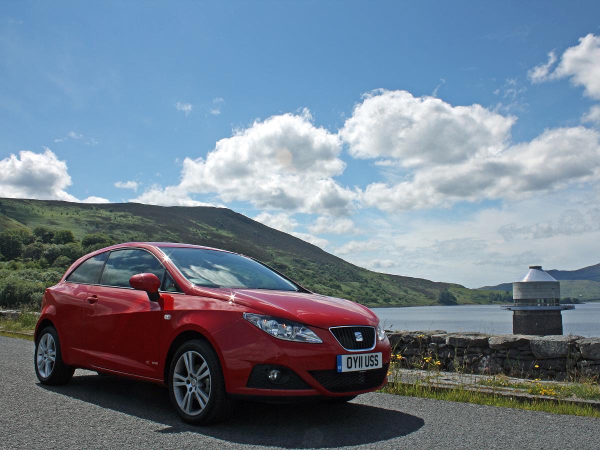 SEAT Ibiza hatchback