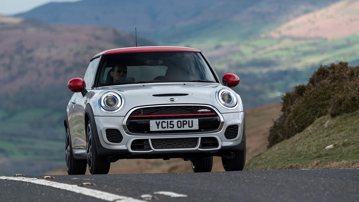 Mini Hatch John Cooper Works Hatchback 2010 Review Auto