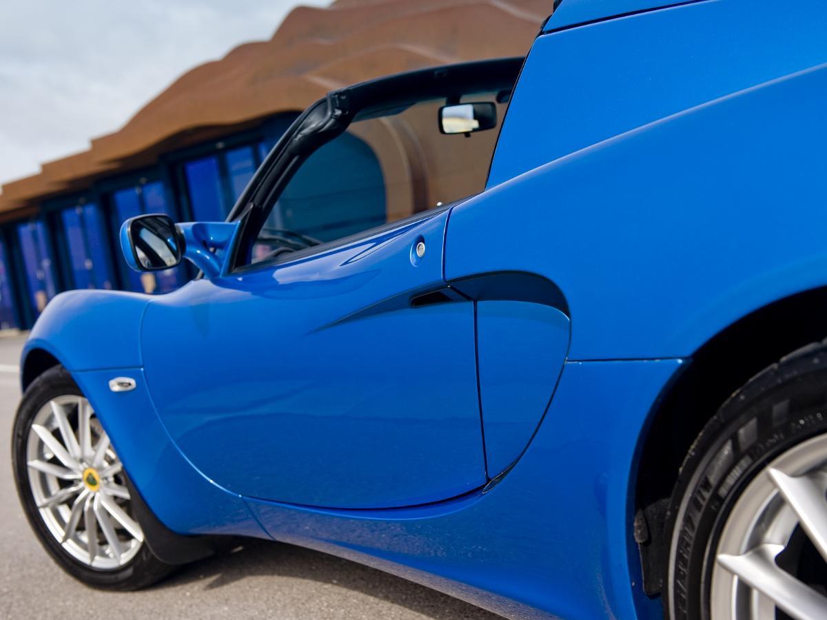 Lotus Elise convertible