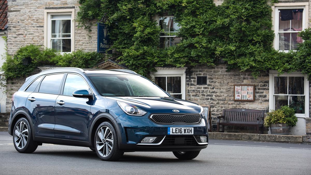 2016 Kia Niro First Edition