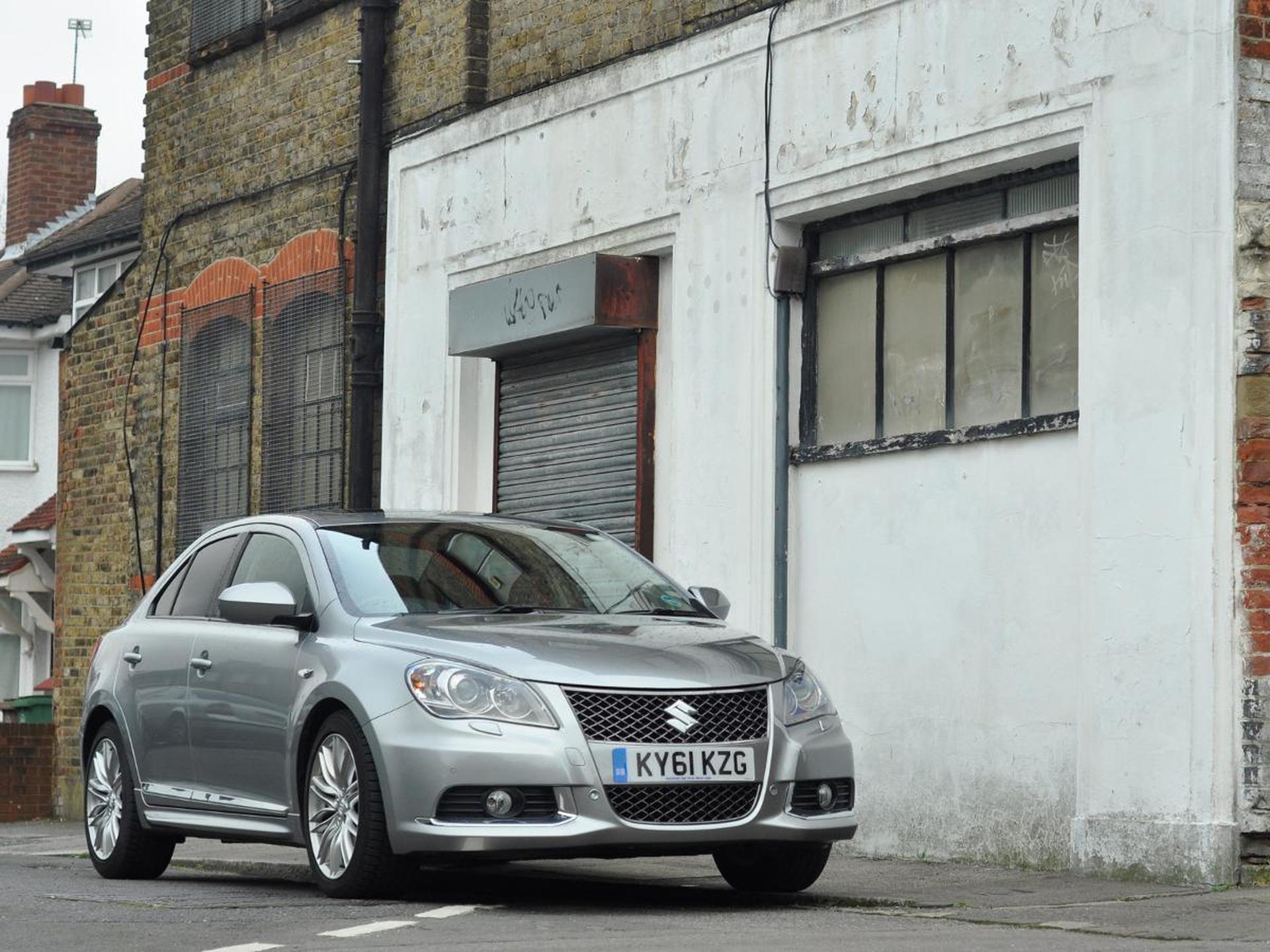Suzuki Kizashi image