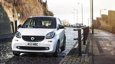 Smart fortwo Coupe (2015 - ) front static Smart fortwo Coupe (2015 - ) front static
