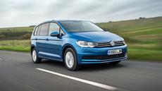 2015 Volkswagen Touran ride 2015 Volkswagen Touran ride