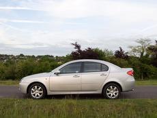 Proton Gen-2 saloon Proton Gen-2 saloon