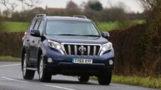 2015 Toyota Land Cruiser SUV front action 2015 Toyota Land Cruiser SUV front action