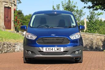 ford transit courier 2019