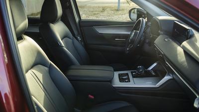 2022 Mazda CX-60 interior