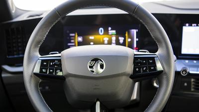 Vauxhall Astra hybrid steering wheel