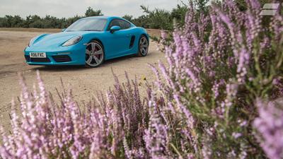 2016 Porsche 718 Cayman S