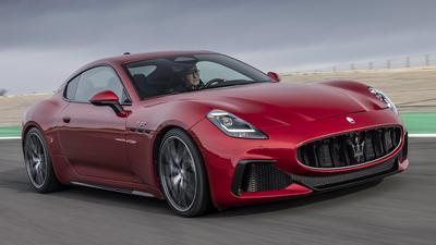 2023 Maserati Gran Turismo Trofeo driving front