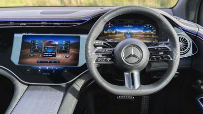2023 Mercedes-Benz EQE SUV dashboard