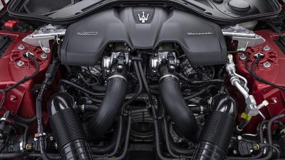 2023 Maserati Gran Turismo Trofeo engine