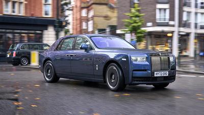 2022 Rolls-Royce Phantom Series II driving in traffic