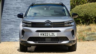 2022 Citroen C5 Aircross SUV parked front