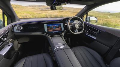 2023 Mercedes-Benz EQE SUV interior