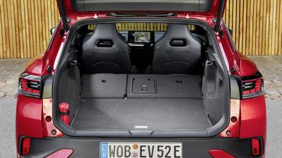 Volkswagen ID.5 GTX SUV boot with seats folded
