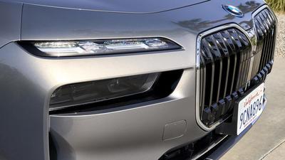 2022 BMW i7 grille