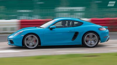 2016 Porsche 718 Cayman S