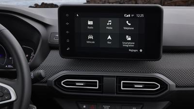 2023 Dacia Jogger Hybrid screen