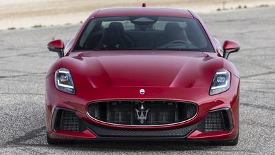 2023 Maserati Gran Turismo Trofeo static front