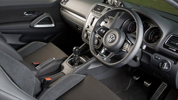 2015 Volkswagen Scirocco interior