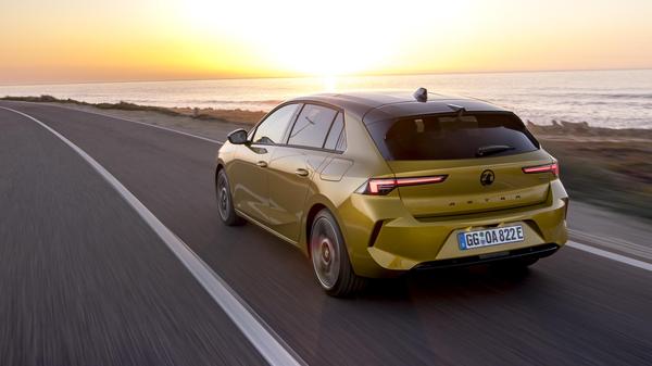 2022 Vauxhall Astra hybrid in yellow