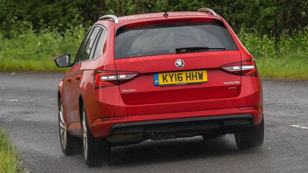 Skoda Superb Estate (2015 - ) 